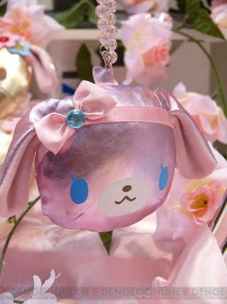 Illustration for article titled Check Out These Crane Game Prizes